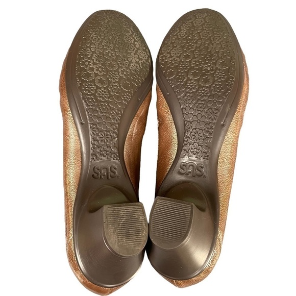 SAS Sonyo Portobello Taupe Laser Cut Slip On Heels Size 7.5 Narrow - Picture 10 of 14